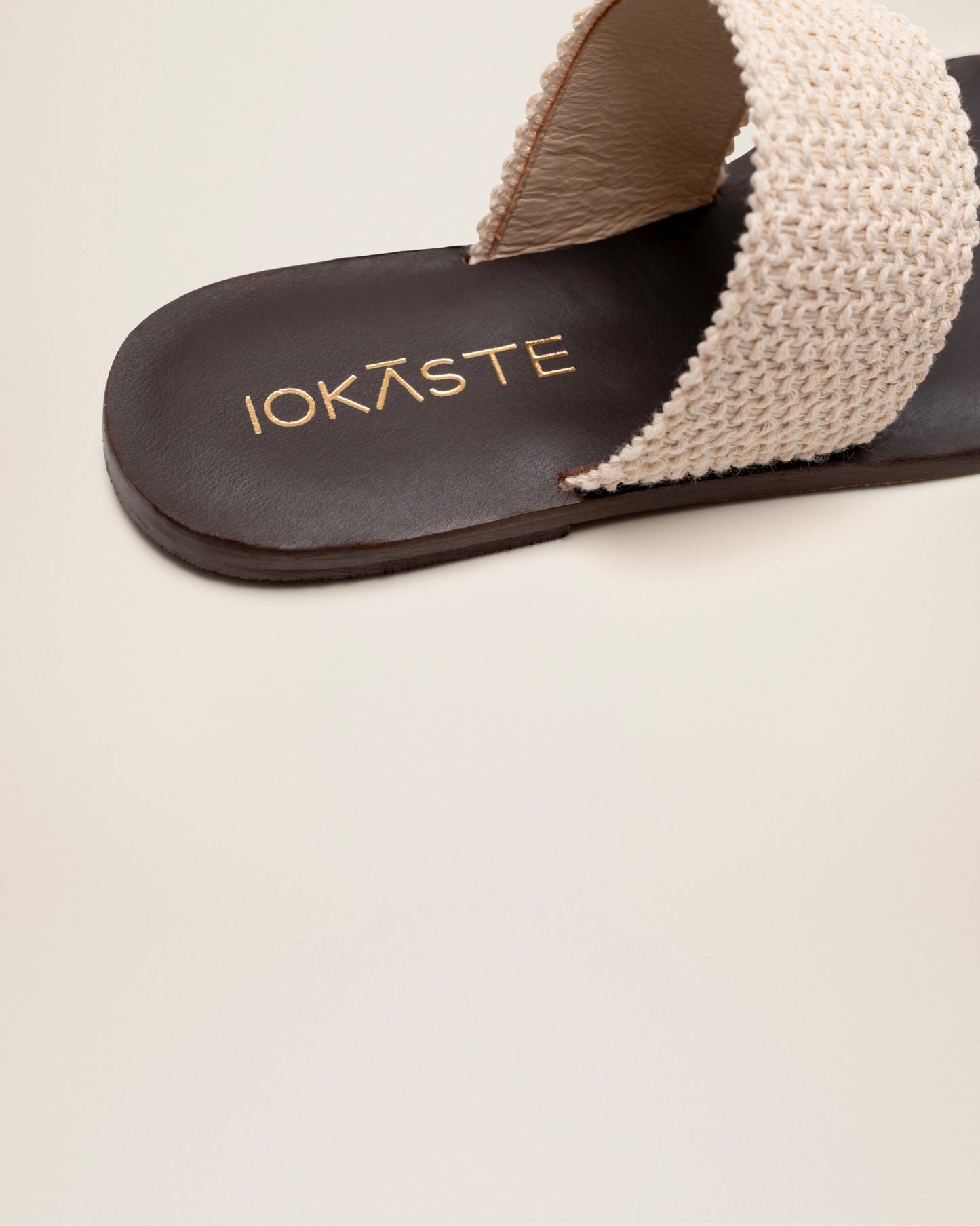 Iokaste Sandals Ivory