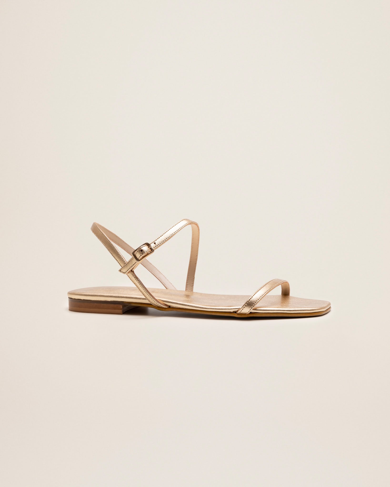 Iokaste Sandals Gold